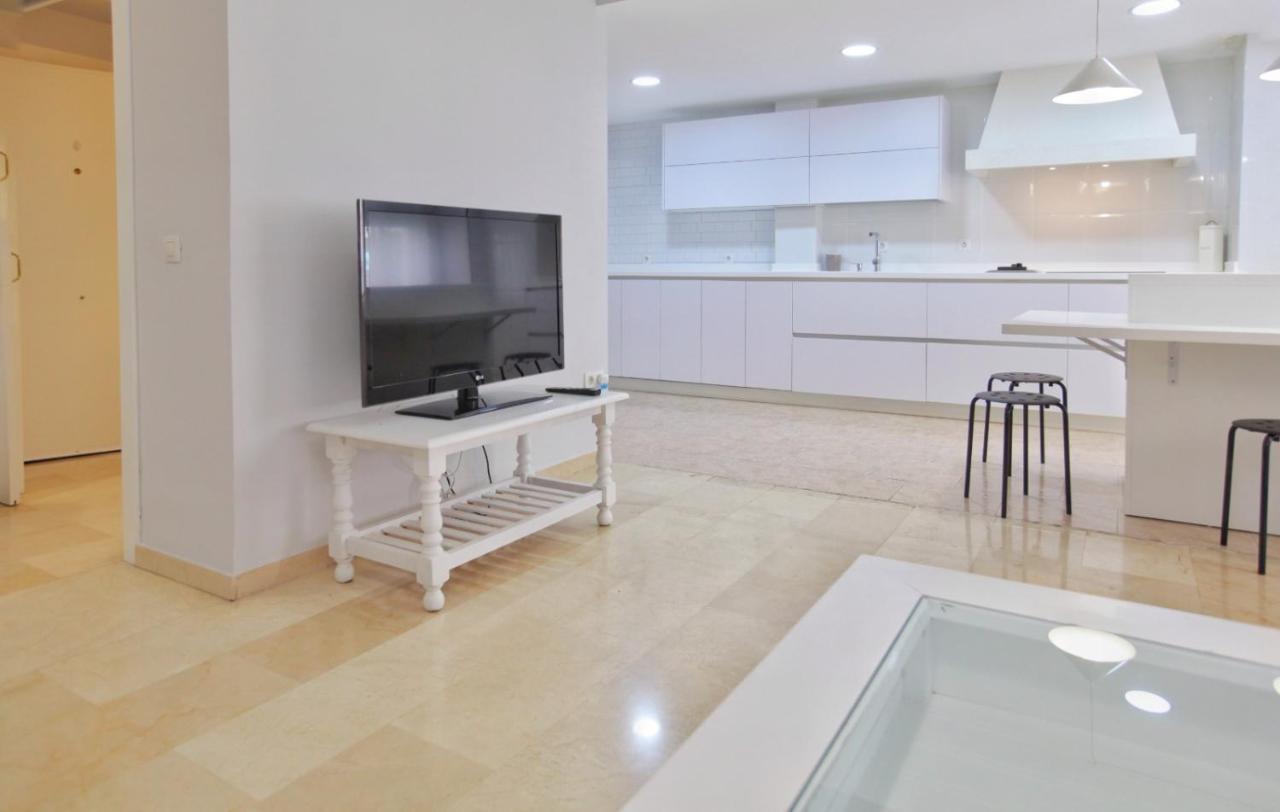 Albeniz Apartment กอร์โดบา ภายนอก รูปภาพ
